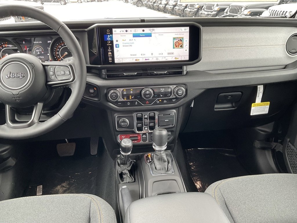 New 2025 Jeep Gladiator Willys image 12