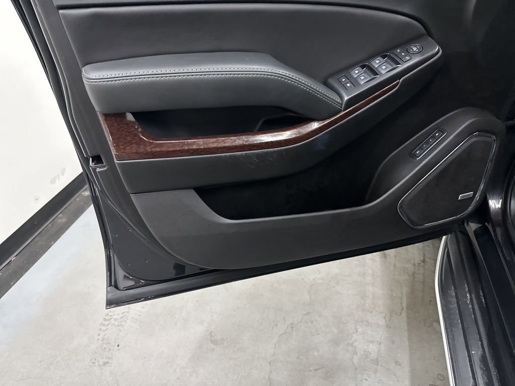 Used 2020 GMC Yukon XL SLT w/ Open Road Package image 37