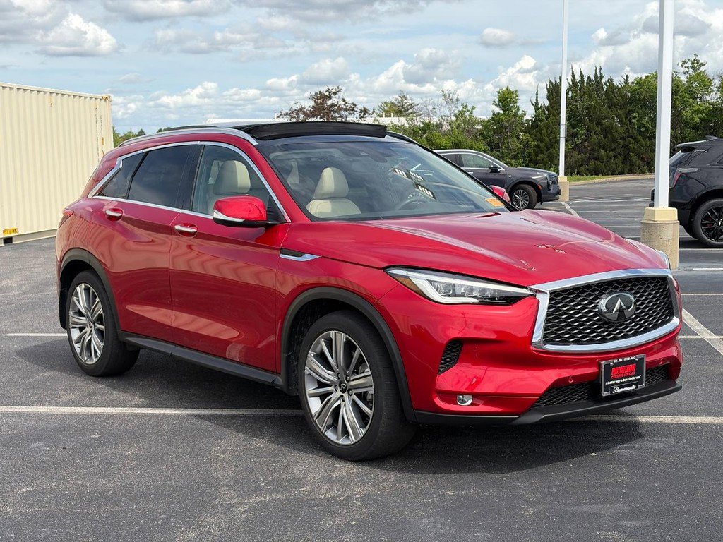Used 2022 INFINITI QX50 Sensory w/ Cargo Package AWD/4WD image 3