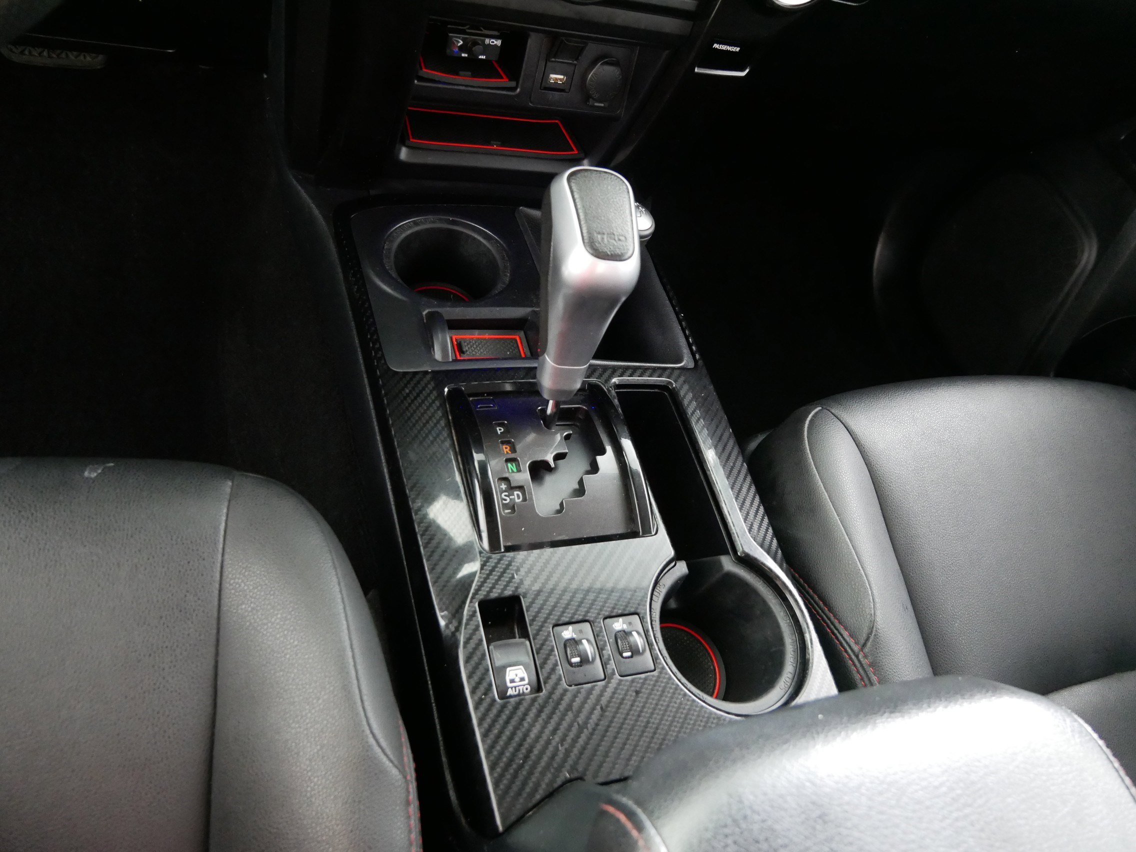 Used 2020 Toyota 4Runner TRD Off-Road Premium image 24