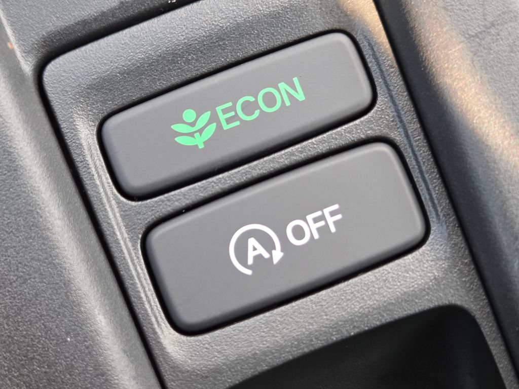 Certified 2025 Honda Accord LX image 8