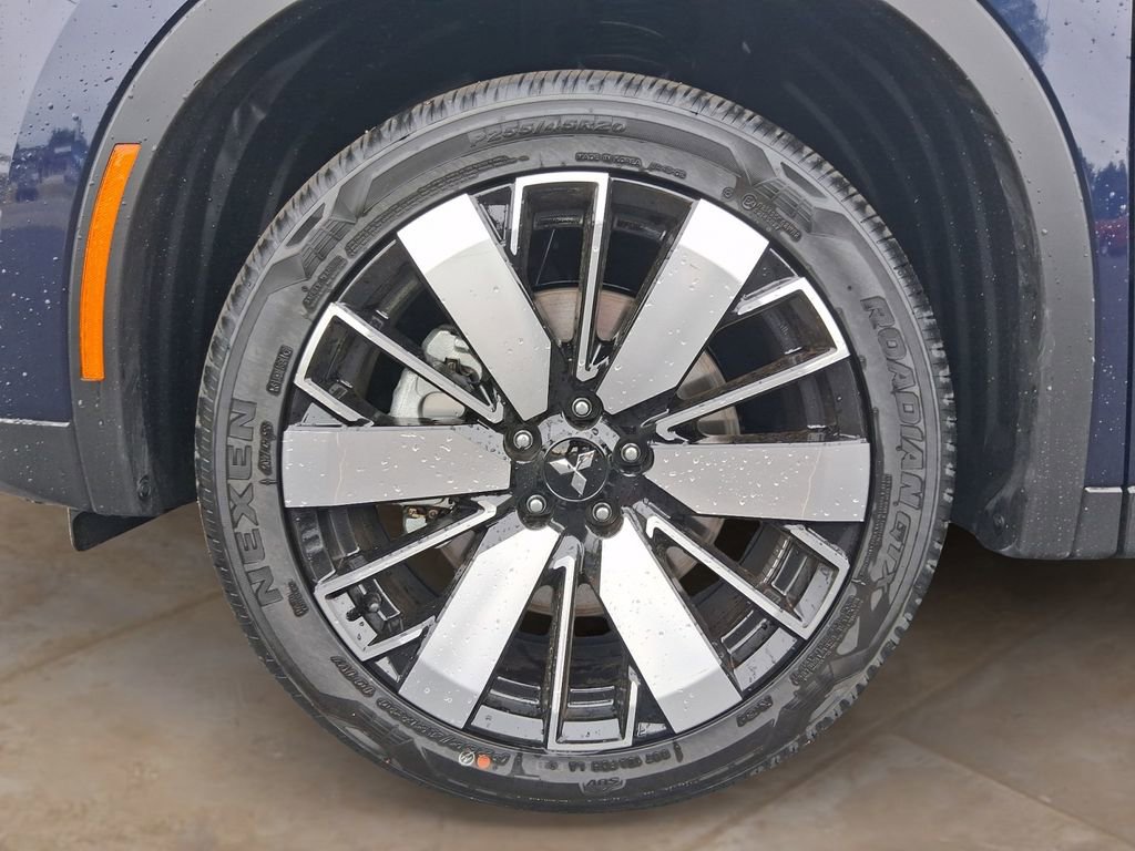 New 2026 Mitsubishi Outlander SE AWD/4WD image 14