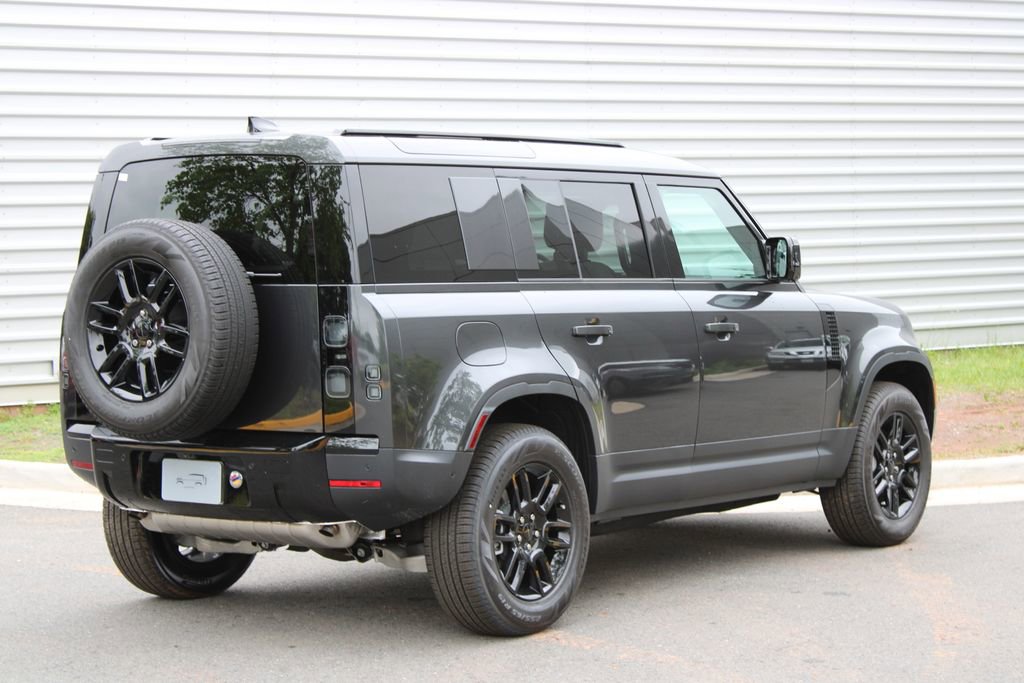 New 2026 Land Rover Defender 110 S AWD/4WD image 6