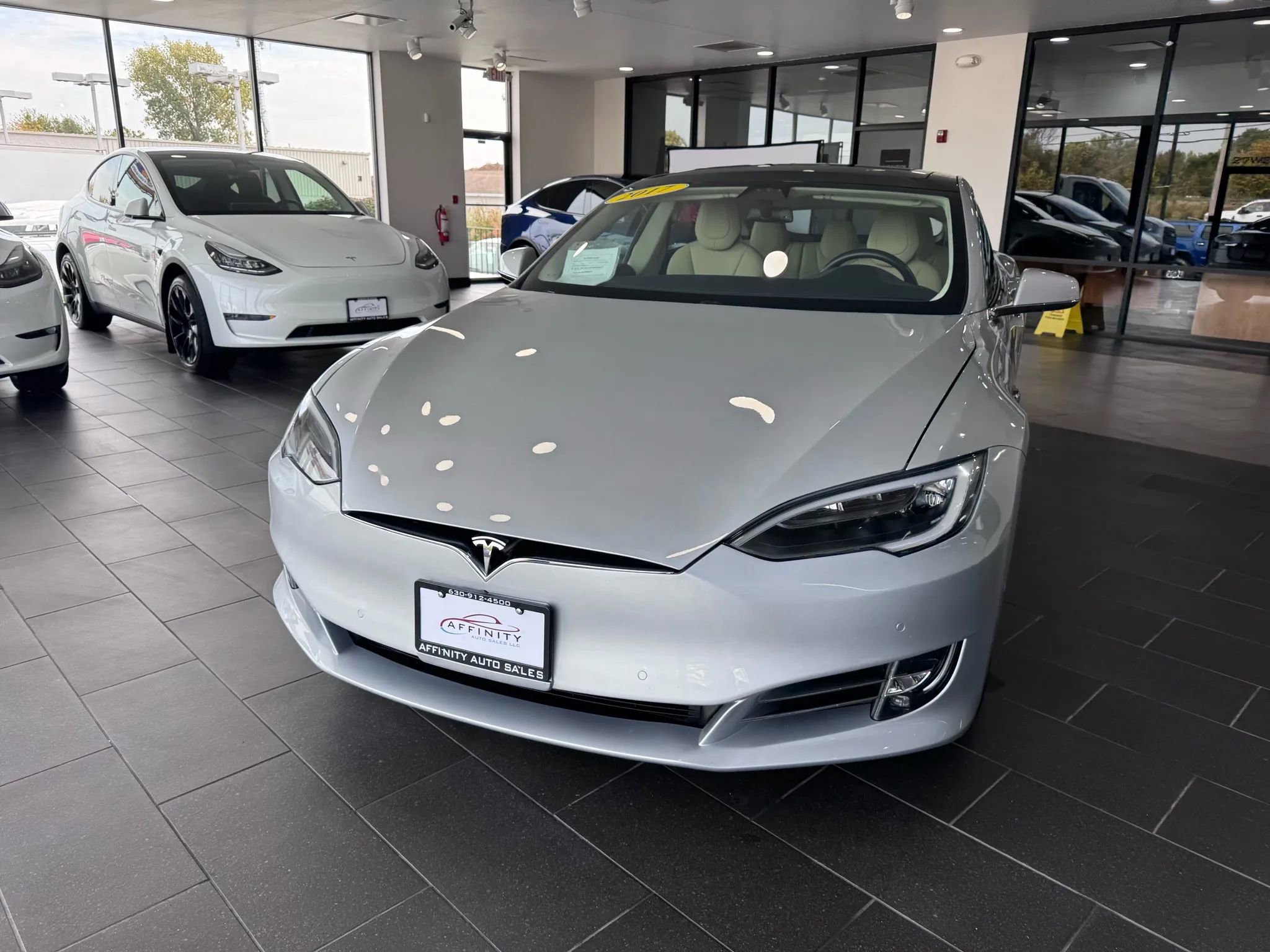 Used 2017 Tesla Model S 75D image 8