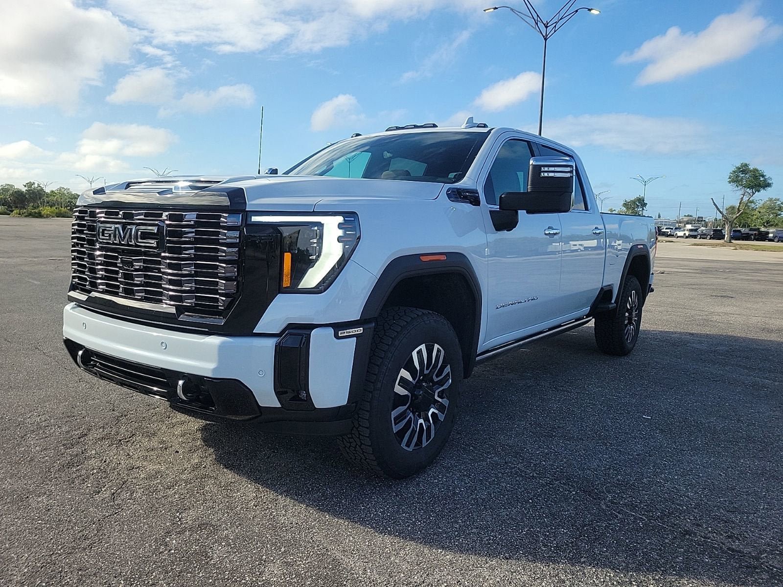 New 2026 GMC Sierra 2500 Denali Ultimate image 2