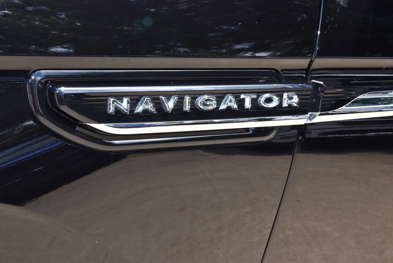 Used 2024 Lincoln Navigator Black Label AWD/4WD image 43
