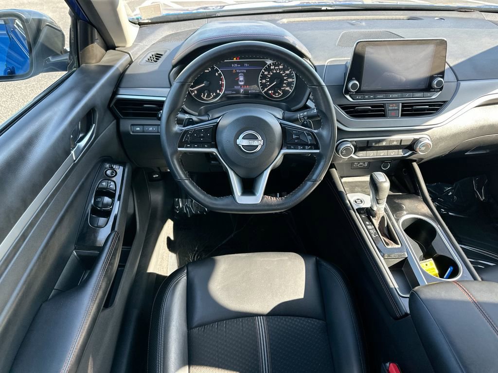 Used 2025 Nissan Altima 2.5 SR image 21