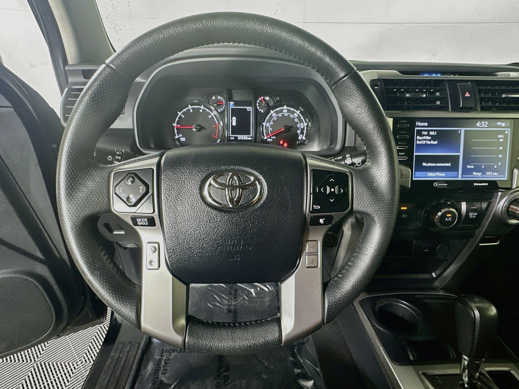Used 2024 Toyota 4Runner SR5 RWD image 15