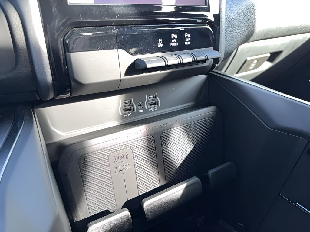 New 2025 RAM 1500 Big Horn image 18