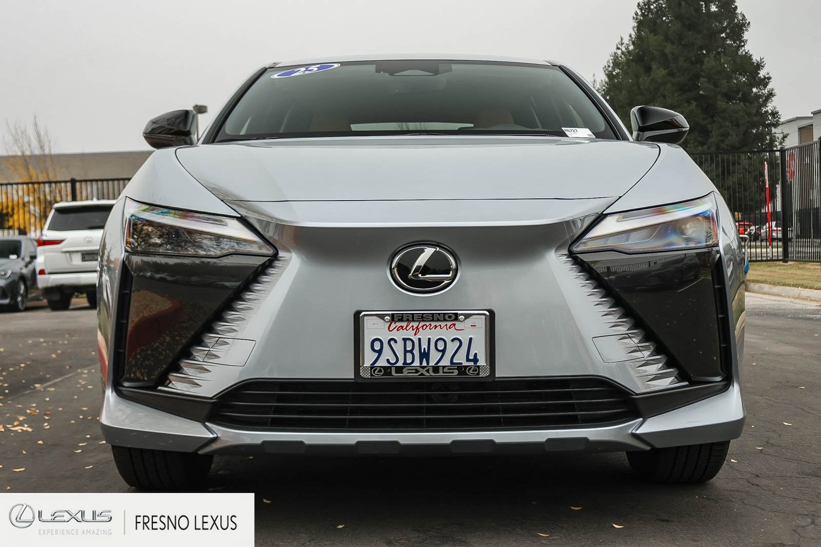 Used 2025 Lexus RZ 300e image 2
