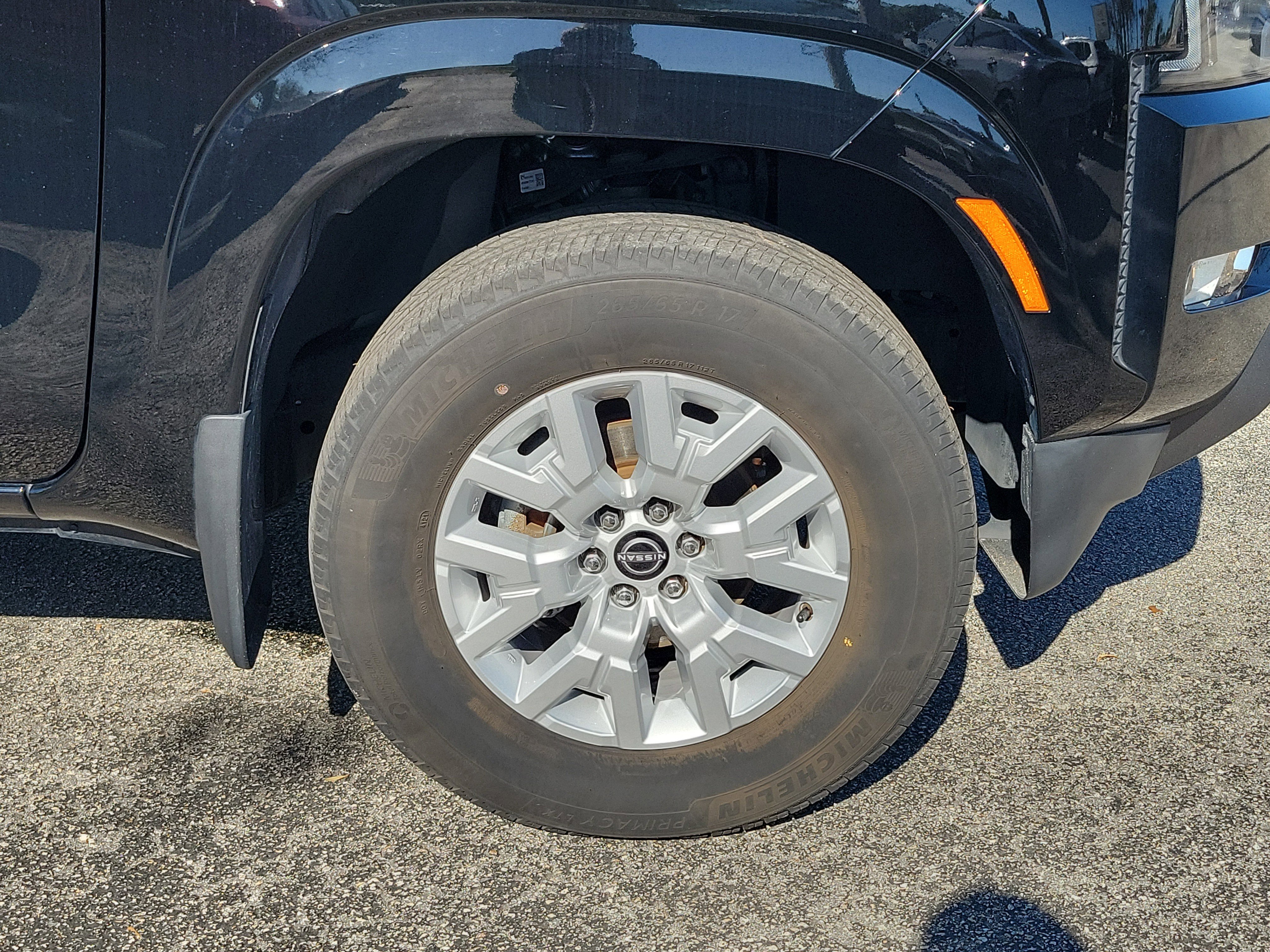 Used 2022 Nissan Frontier SV RWD image 39