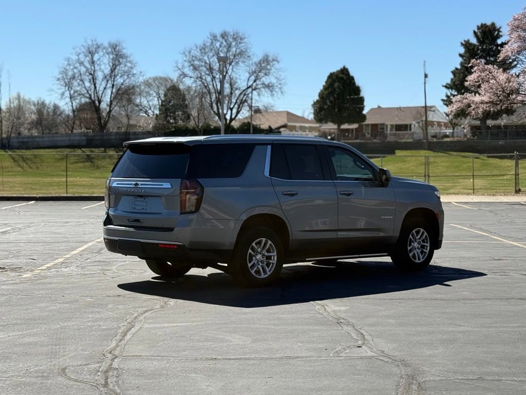 Used 2023 Chevrolet Tahoe LT w/ Luxury Package AWD/4WD image 5