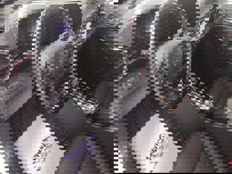 Used 2024 Chevrolet Trax RS w/ Sunroof Package image 12