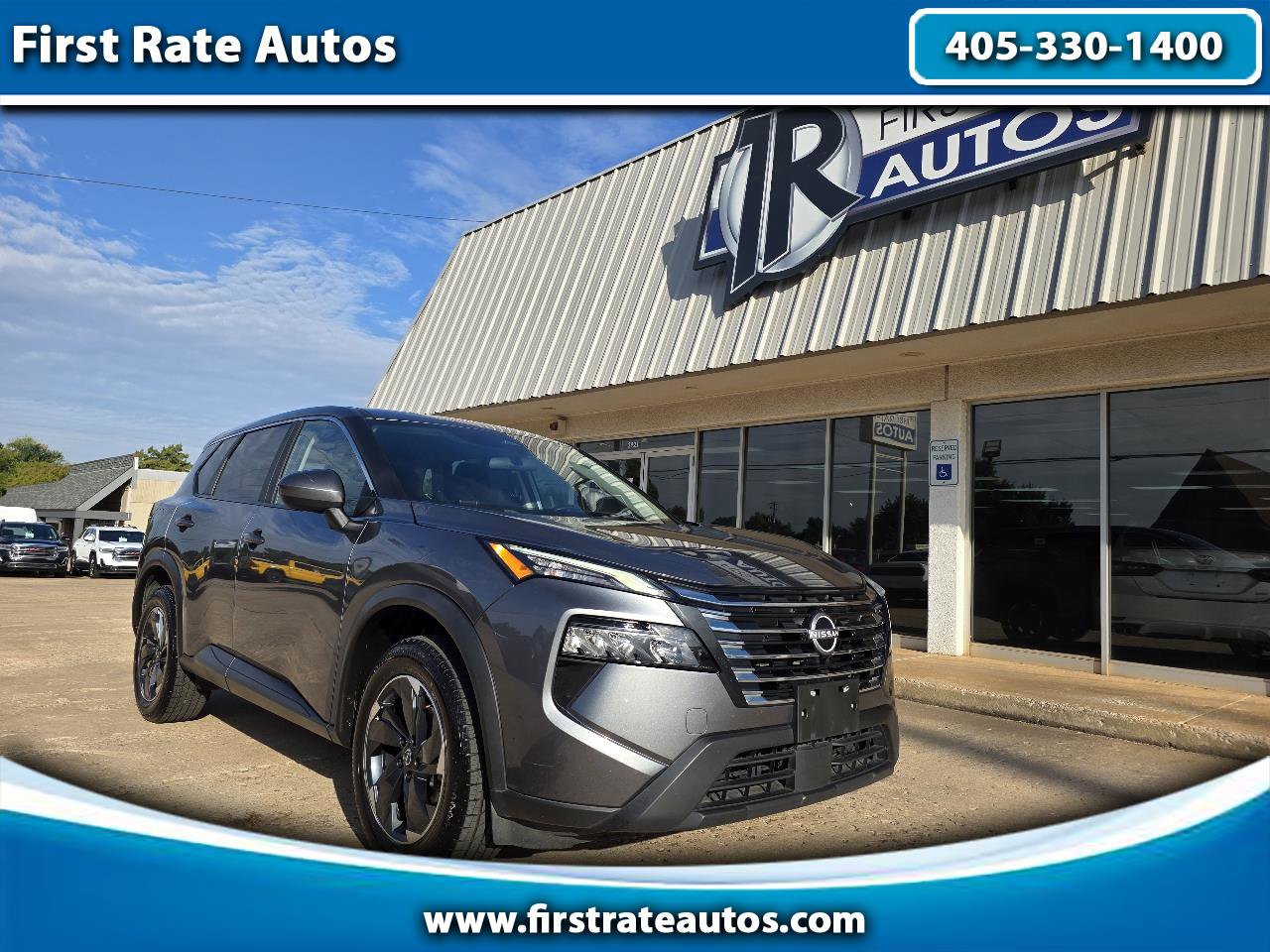 Used 2024 Nissan Rogue SV image 1