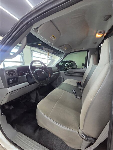 Used 2003 Ford F250 XL RWD image 12