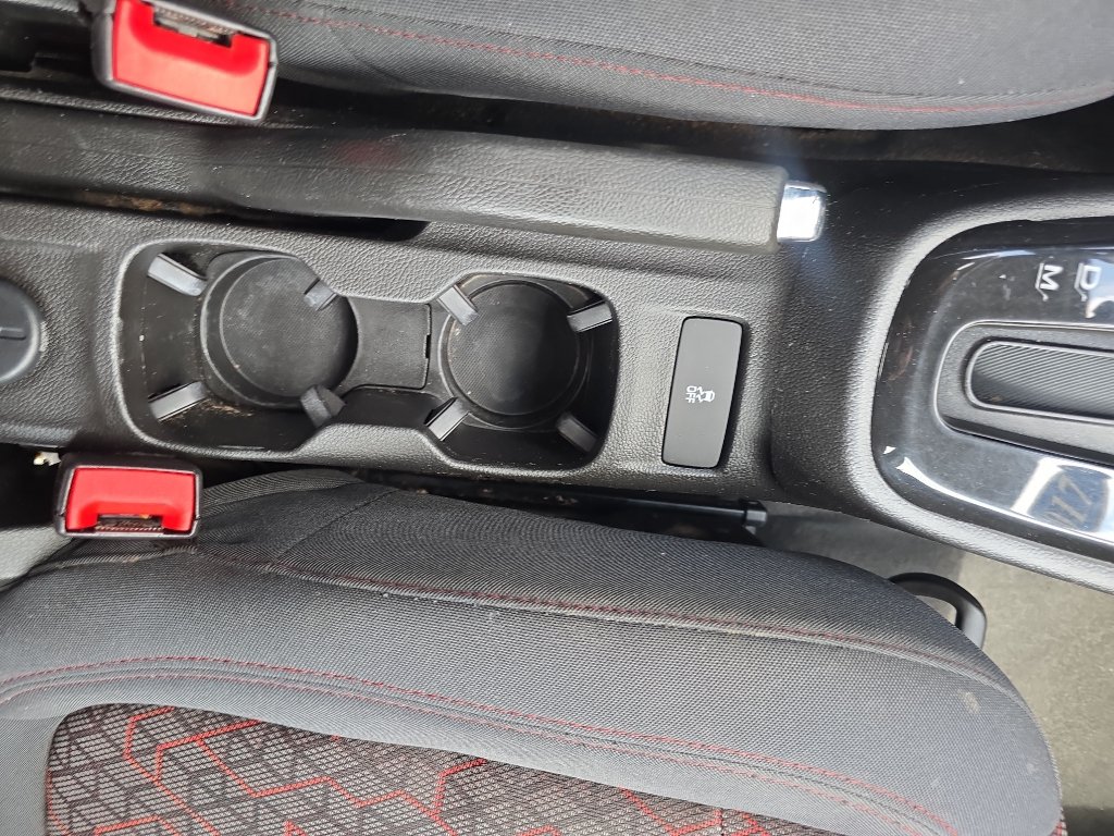 Used 2017 Chevrolet Sonic LT FWD image 25