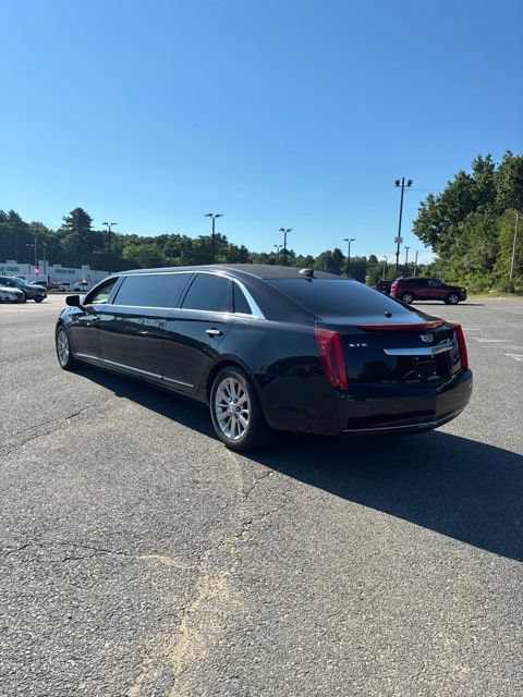 Used 2017 Cadillac XTS FWD image 3