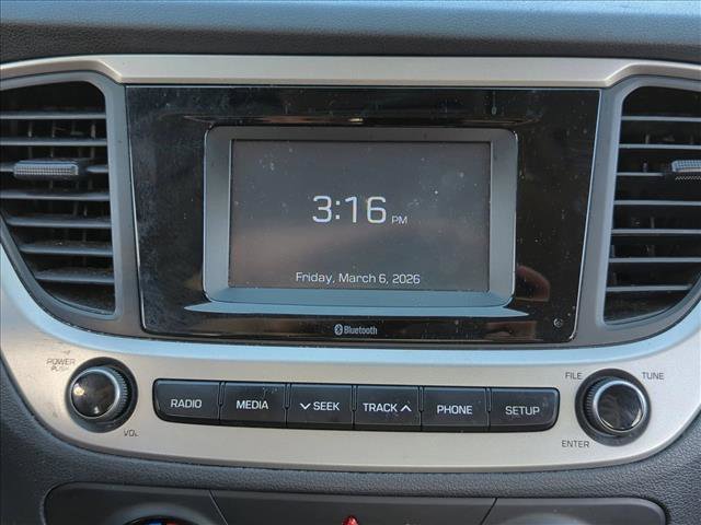 Used 2021 Hyundai Accent SE image 9