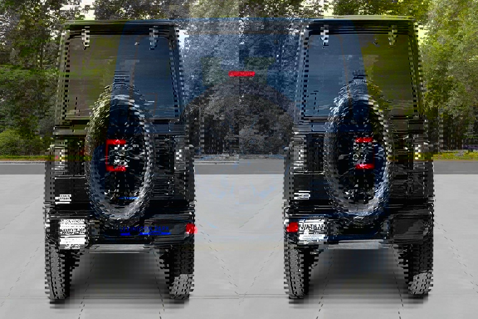 Used 2022 Jeep Wrangler Unlimited Sahara image 6