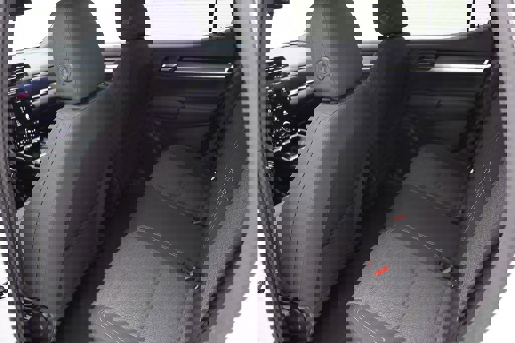 Used 2025 GMC Terrain Elevation image 11