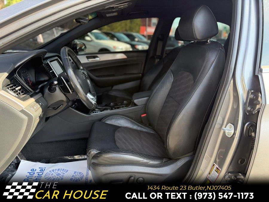 Used 2019 Hyundai Sonata Sport w/ Tech Package 03 FWD image 14