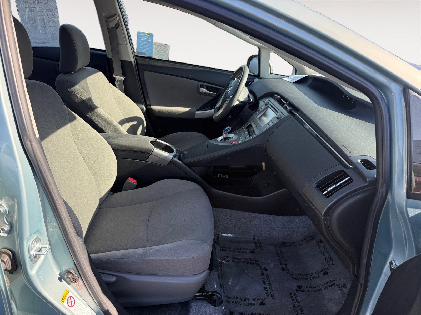 Used 2015 Toyota Prius Two image 19