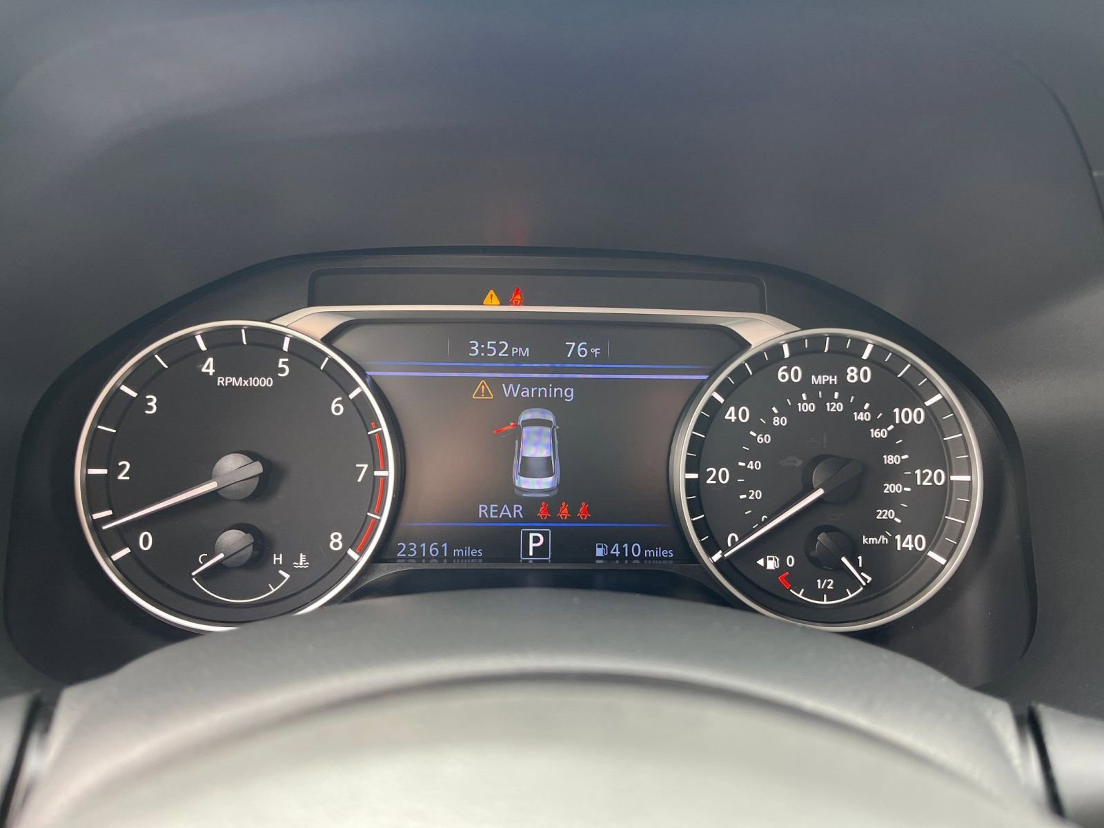 Used 2025 Nissan Altima 2.5 SV FWD image 41