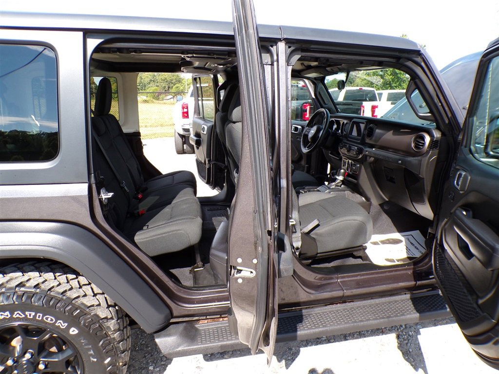 Used 2020 Jeep Wrangler Unlimited Sport image 4
