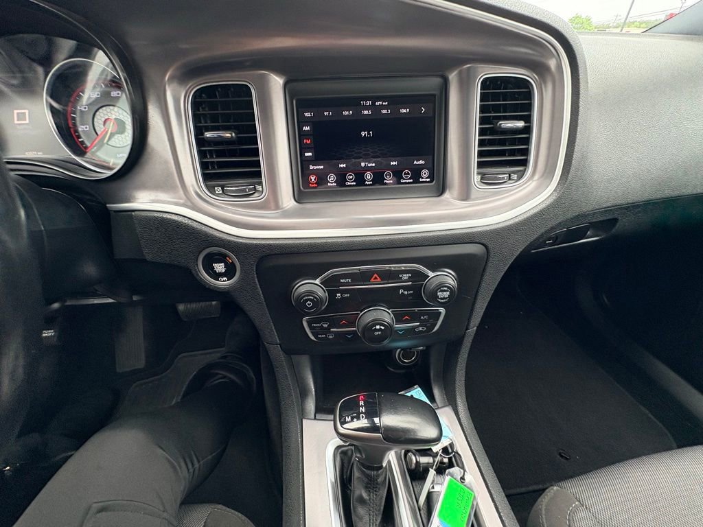 Used 2020 Dodge Charger SXT RWD image 23