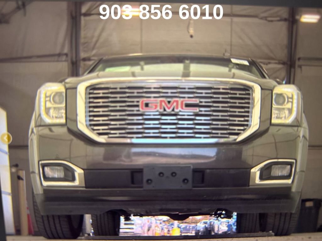 Used 2019 GMC Yukon Denali w/ Denali Ultimate Package image 3