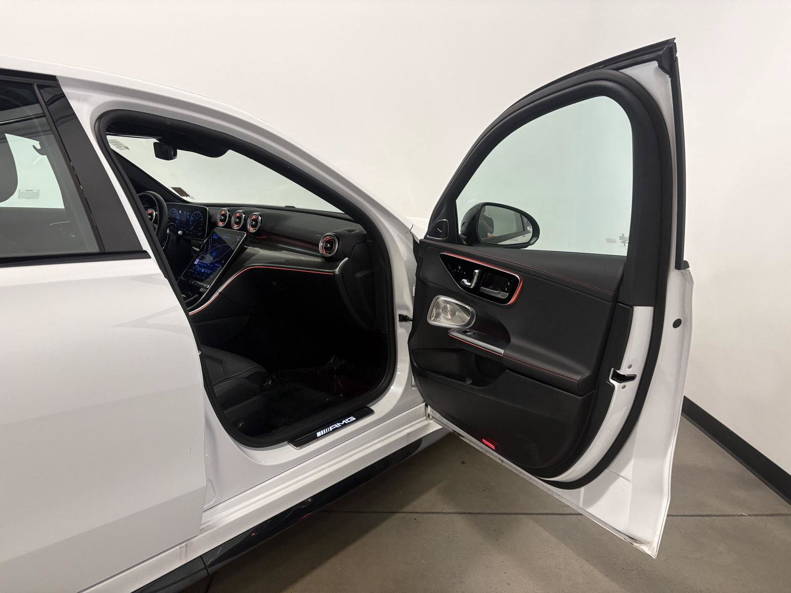 Used 2025 Mercedes-Benz C 43 AMG 4MATIC Sedan image 52