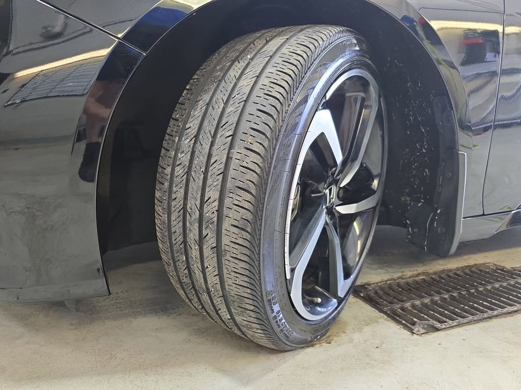 Used 2018 Honda Accord Sport image 30