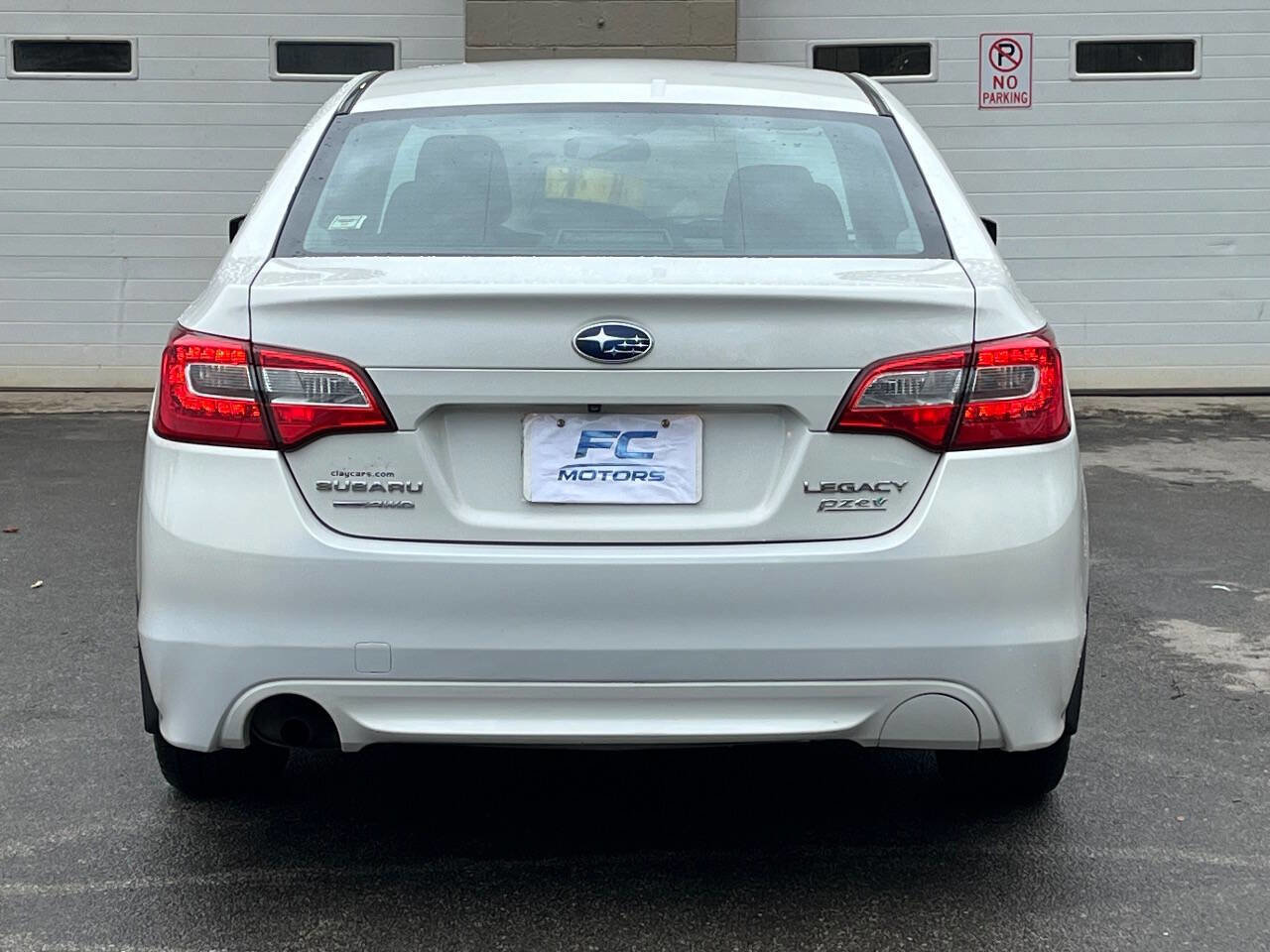 Used 2016 Subaru Legacy 2.5i AWD/4WD image 5