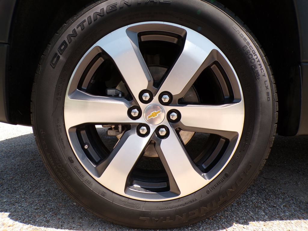 Used 2023 Chevrolet Traverse LT w/ LT Premium Package AWD/4WD image 25