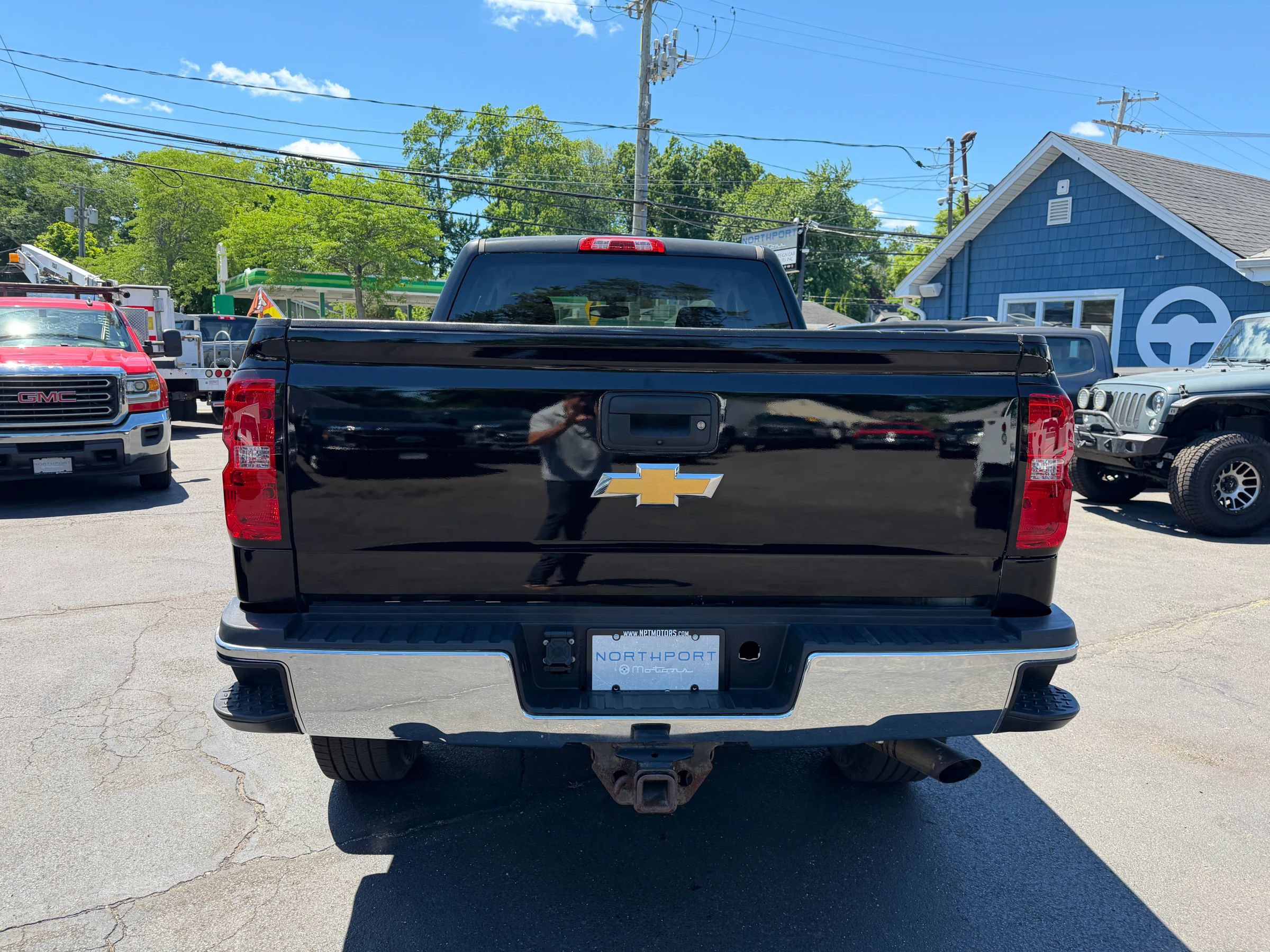 Used 2015 Chevrolet Silverado 2500 LT w/ LT Convenience Package AWD/4WD image 5