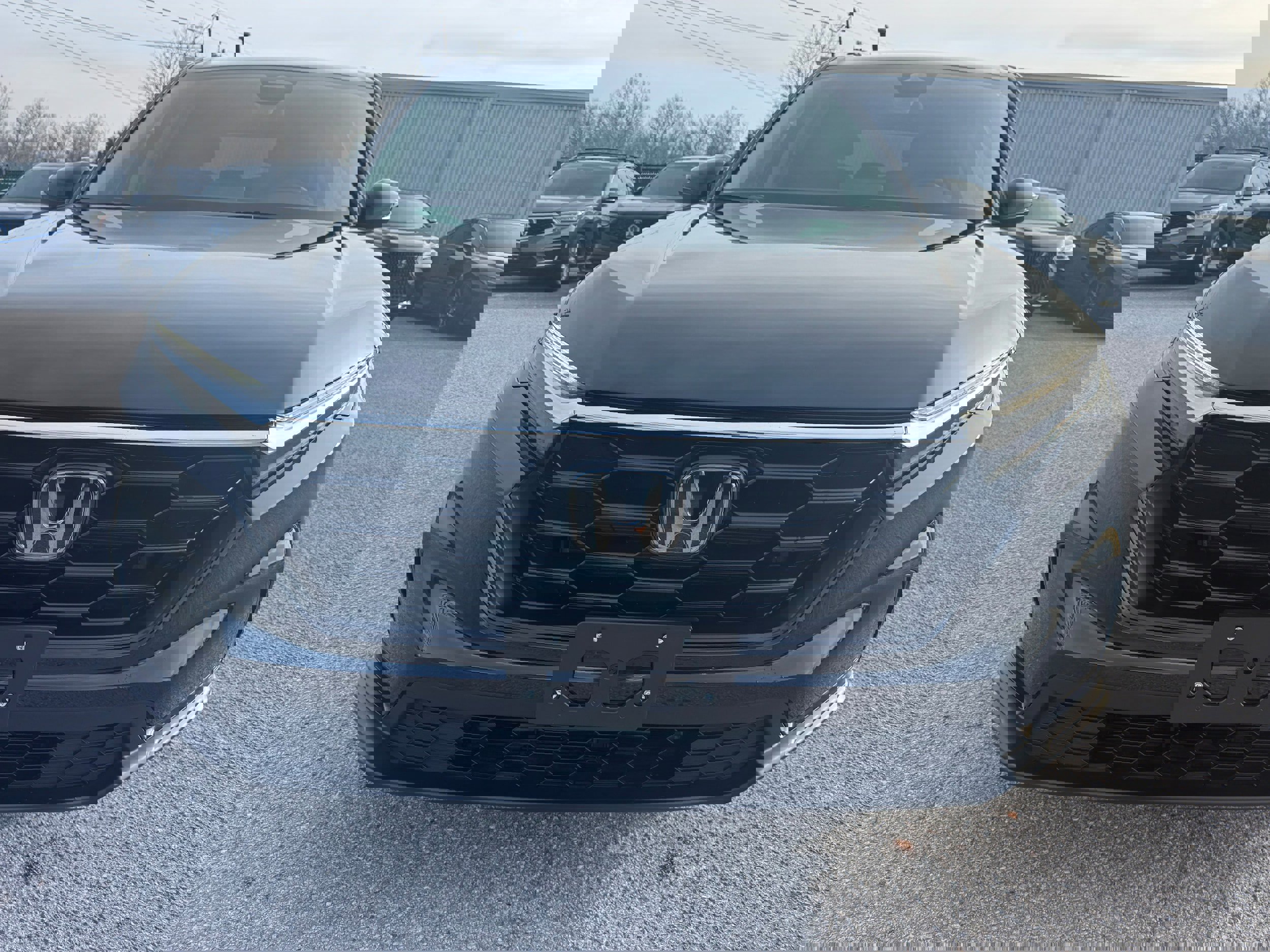 Used 2025 Honda CR-V LX image 3