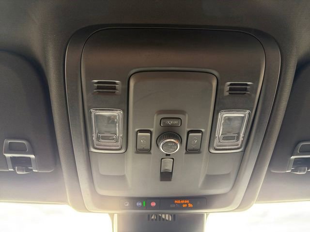 Certified 2025 GMC Yukon XL Denali AWD/4WD image 12