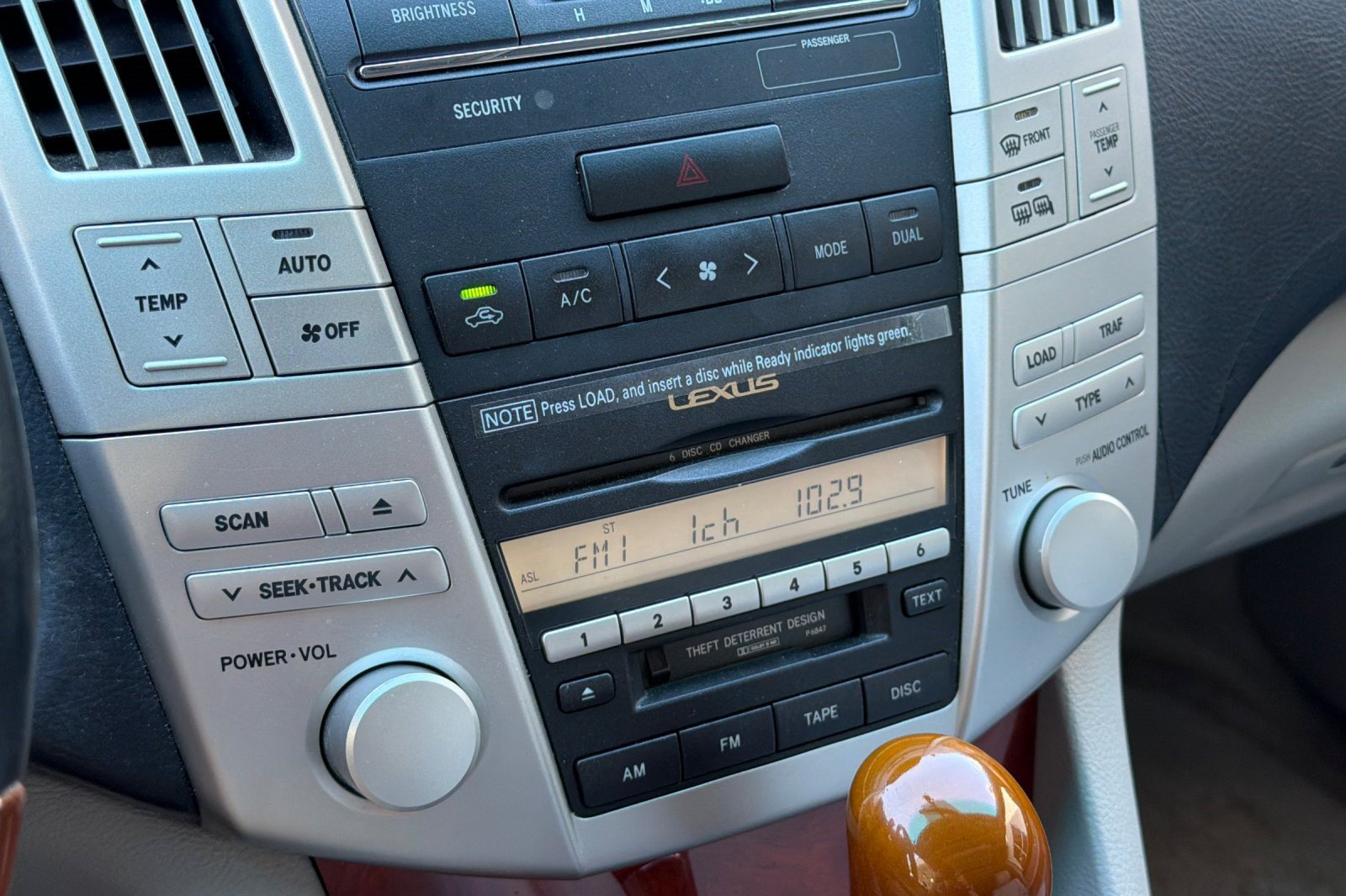 Used 2006 Lexus RX 330 FWD image 25
