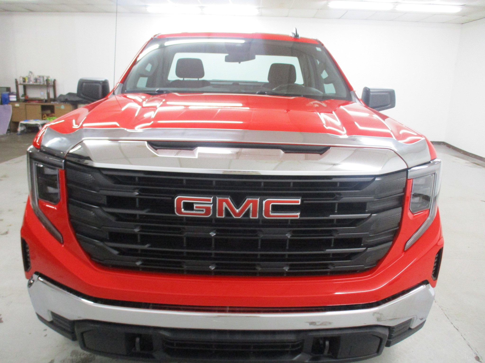 Used 2024 GMC Sierra 1500 Pro image 2