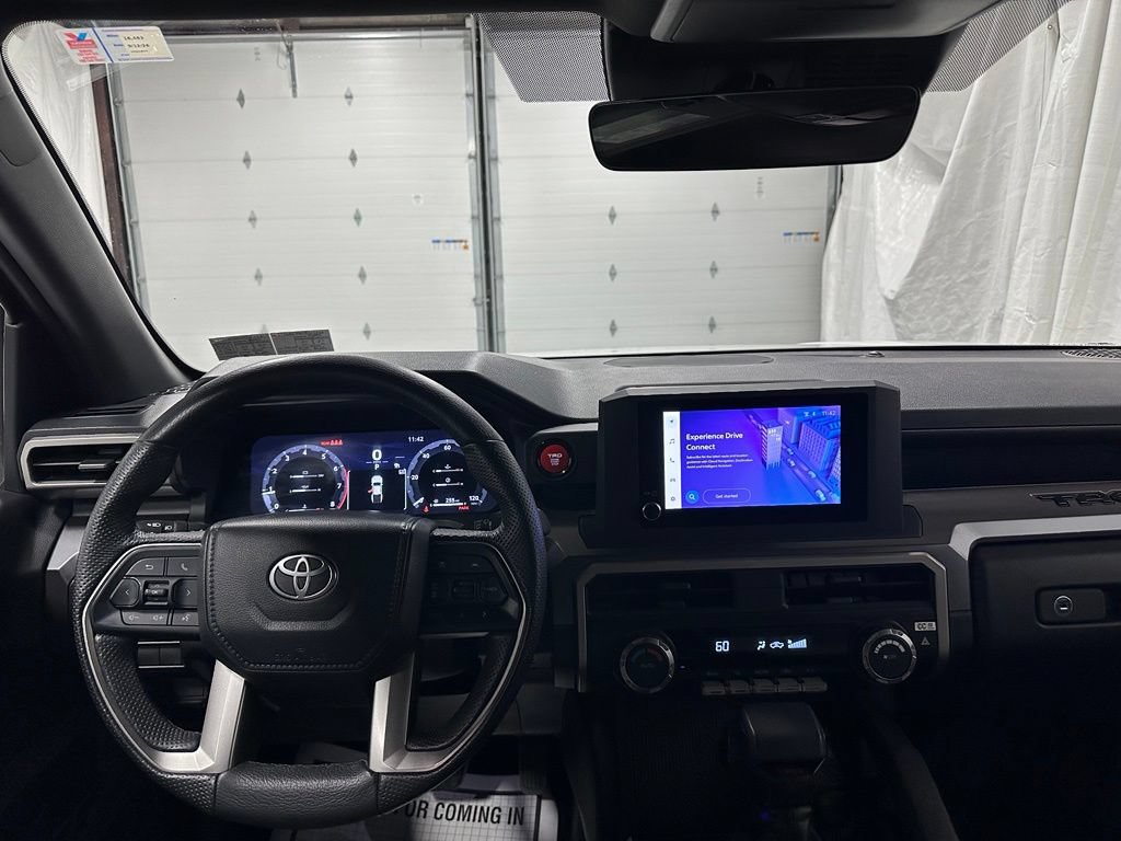 Used 2026 Toyota Tacoma TRD Off-Road AWD/4WD image 16