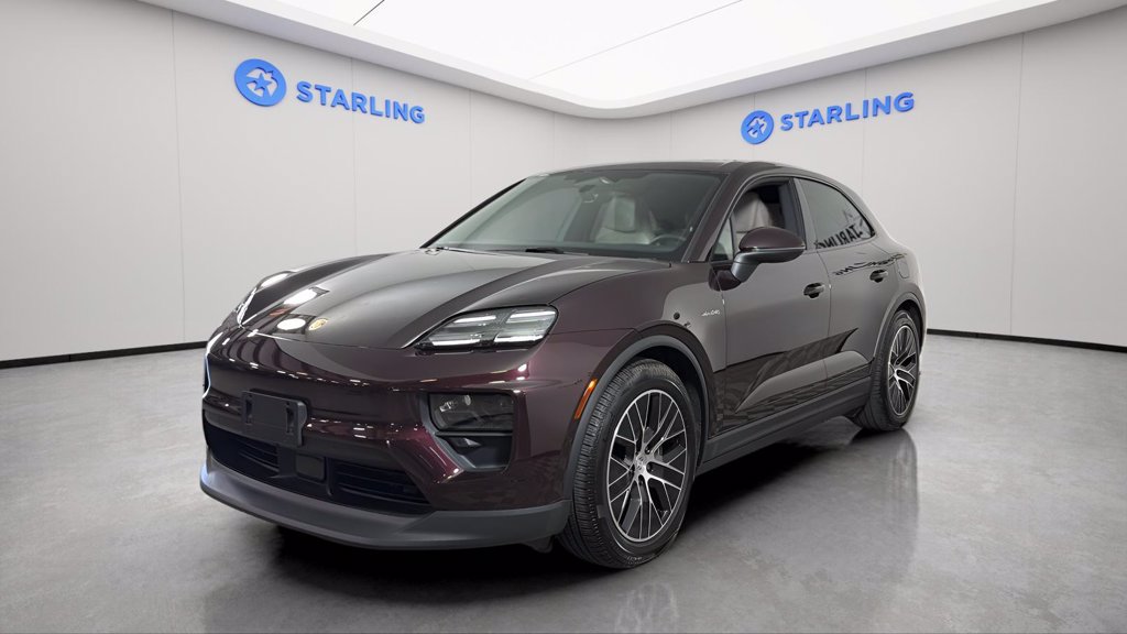 Used 2025 Porsche Macan Electric w/ Premium Package RWD image 16