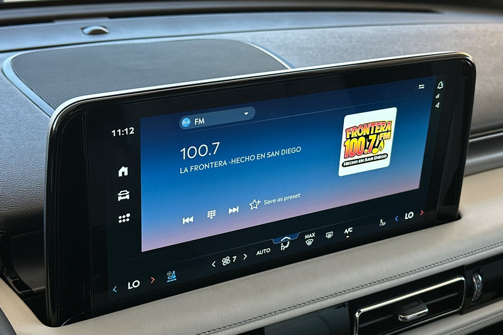 New 2026 Lincoln Aviator AWD image 18
