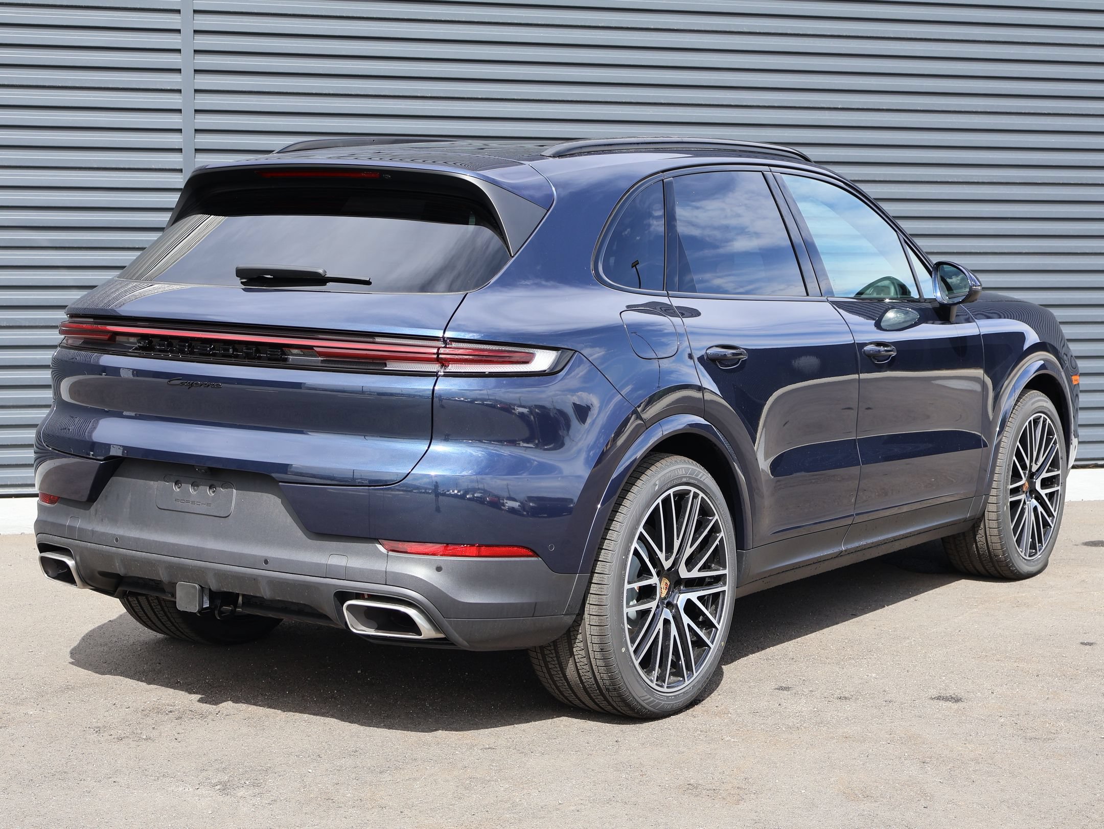 New 2026 Porsche Cayenne AWD/4WD image 9