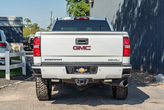 Used 2016 GMC Sierra 2500 Denali w/ Duramax Plus Package AWD/4WD image 5