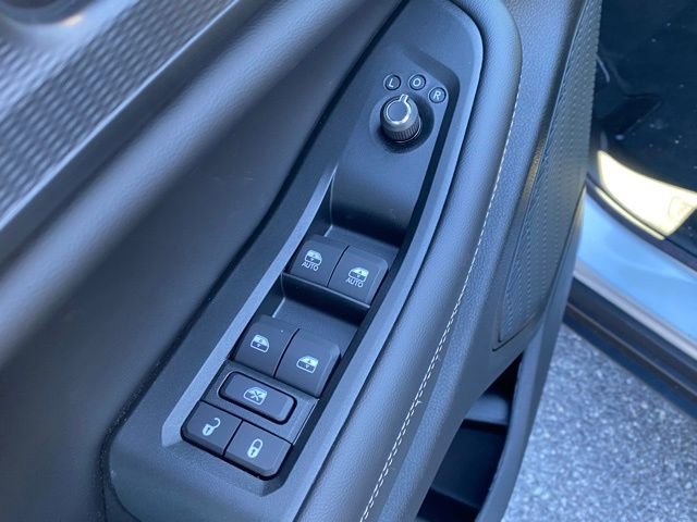 New 2025 Jeep Grand Cherokee Altitude AWD/4WD image 13