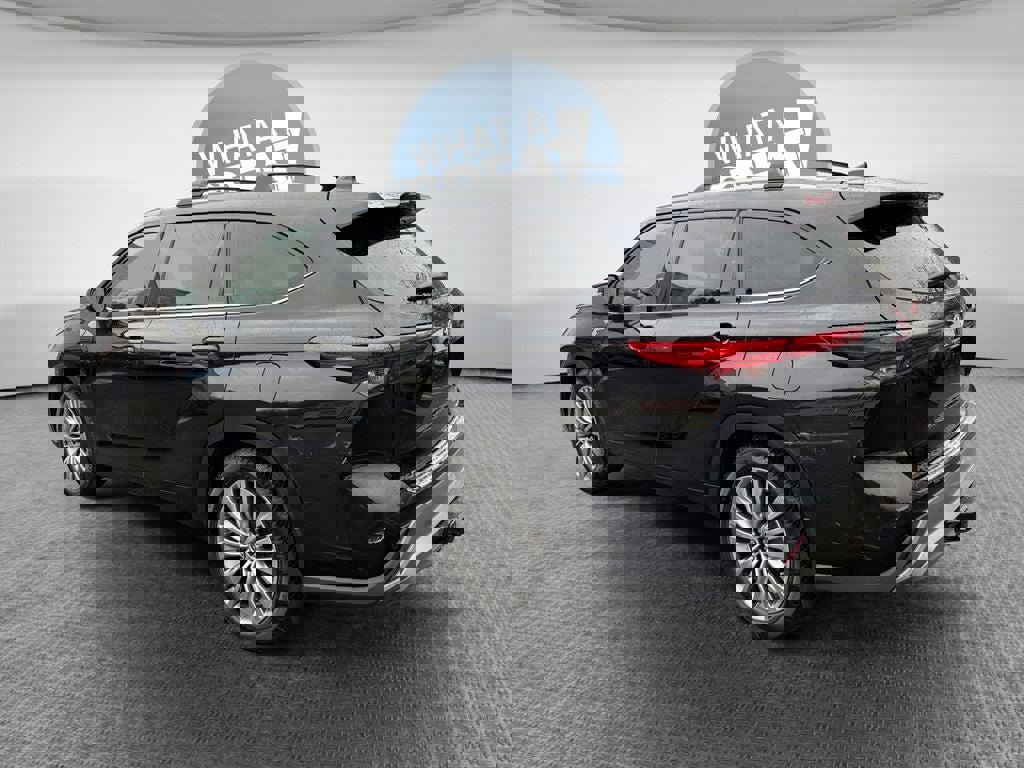 Certified 2021 Toyota Highlander Platinum image 6