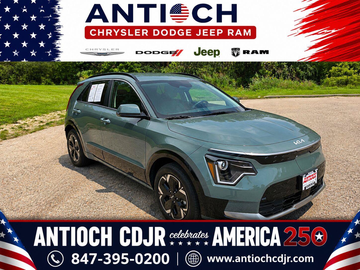 Used 2023 Kia Niro Wind w/ Wind Preserve Package FWD image 1
