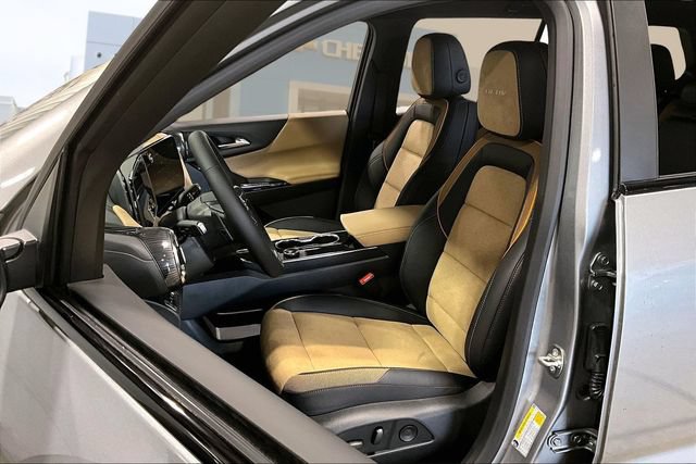 New 2026 Chevrolet Equinox ACTIV w/ Convenience Package III AWD/4WD image 9