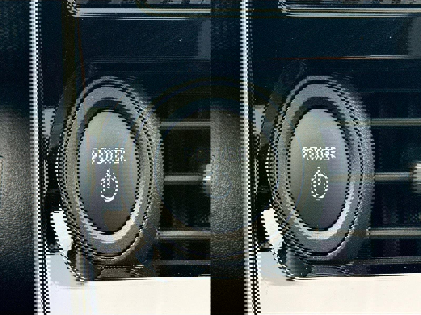 New 2025 Toyota bZ4X AWD image 28