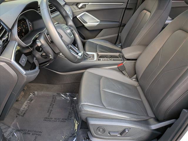 Used 2022 Audi Q3 2.0T Premium Plus w/ Premium Plus Package image 16